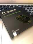 криптовалютный кошелек Трезор Model One !Новый