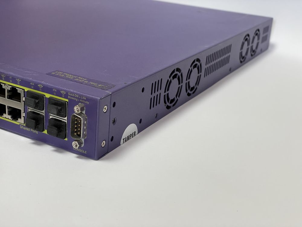 Продавам гигабитов PoE switch комутатор Extreme Networks X450e-48p