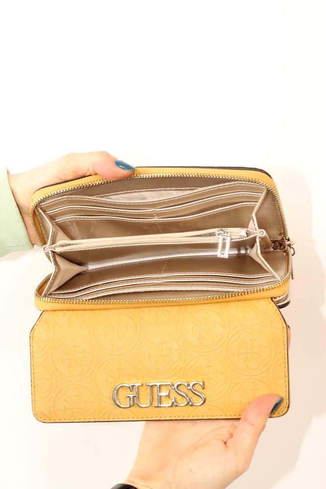 Оригинално портмоне GUESS