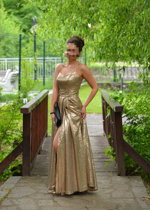 Златиста бална рокля 300лв