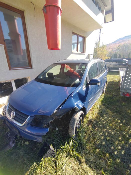 Volkswagen Touran 2007 dezmembrez