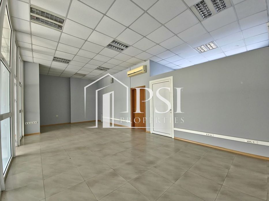 Дава се под наем Магазин в Пловдив, Център - 190 кв.м за 943.5 € - Снимка #3