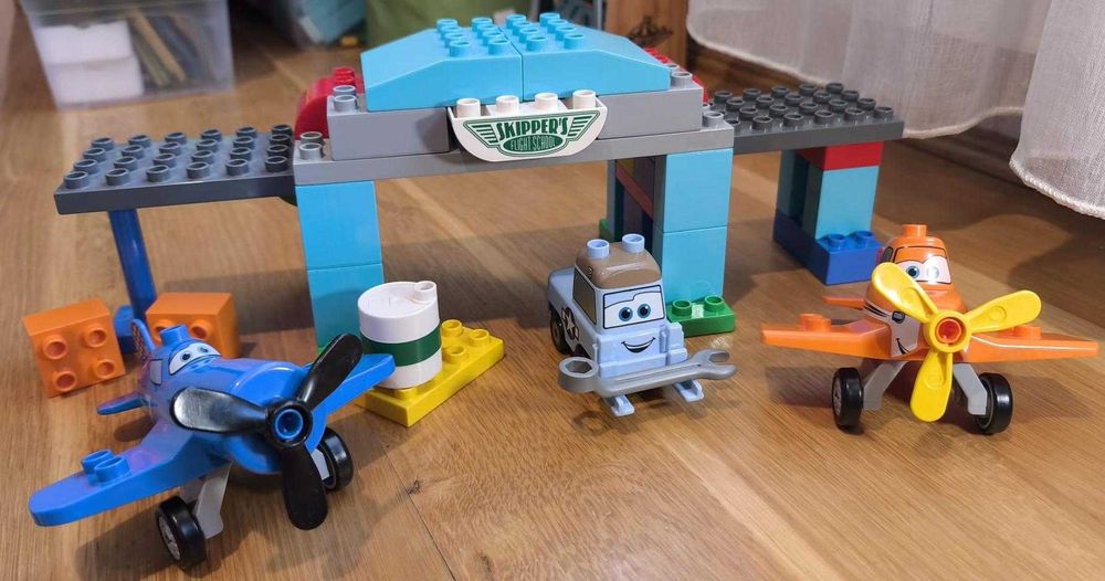 LEGO DUPLO 10980 si LEGO Duplo Disney 10511