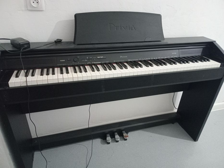 Фортепиано сатылады