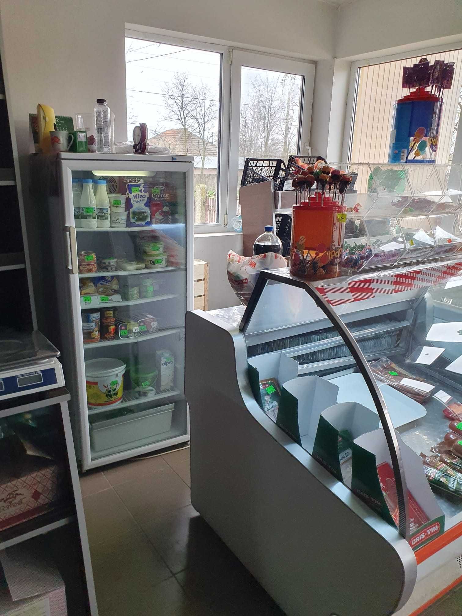 Inchiriez spatiu comercial
