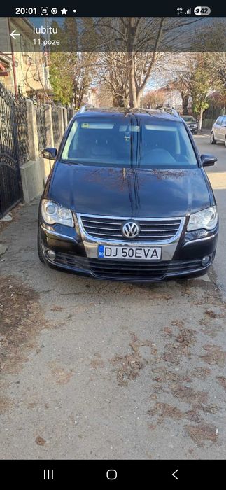 Vând mașină Volkswagen Turan