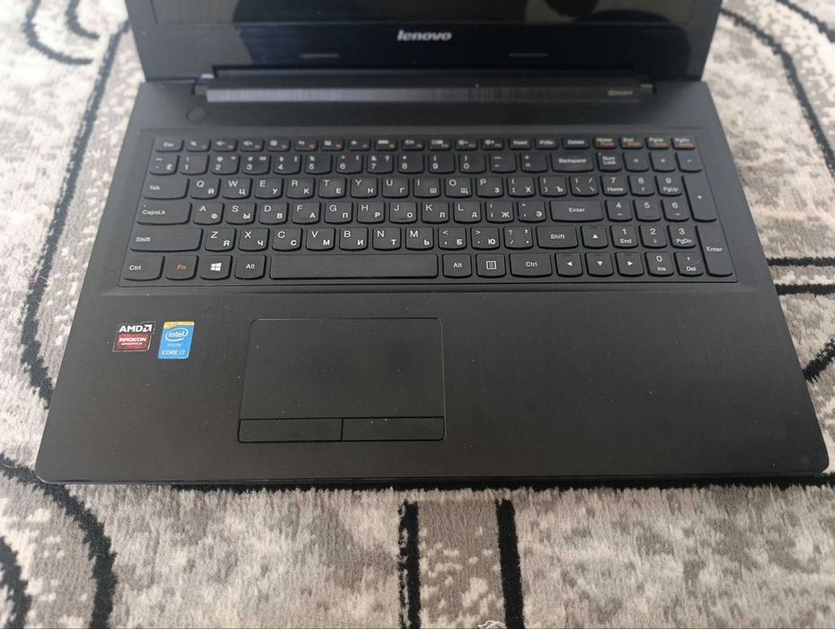 kORAY 7 8 ozu 500 GB SSD  va  4GB VIDEOKARTA