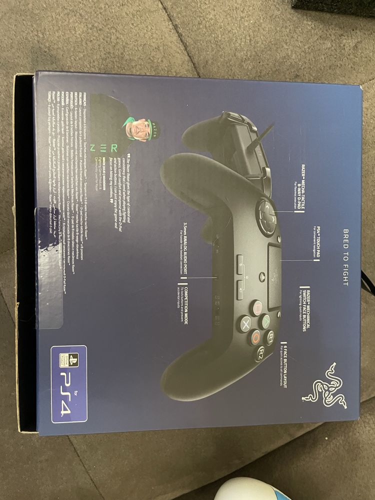 Контролер Razer Raion Fightpad Black Playstation 4
