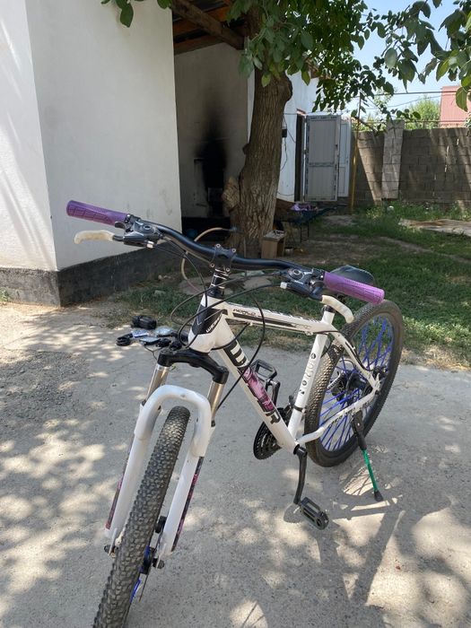 Велосипед в хорошом состояние