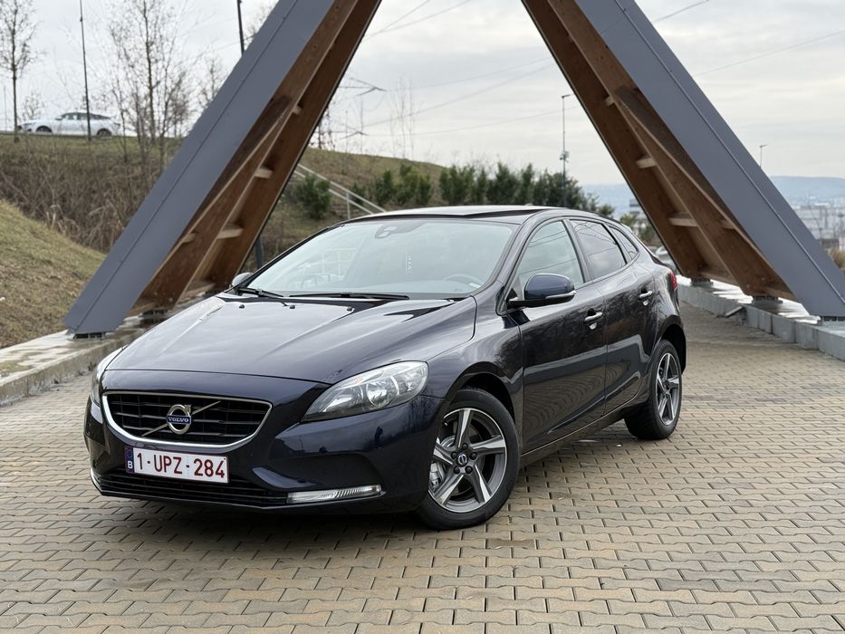 Volvo V40 Euro 6 /Automat/Alcantara