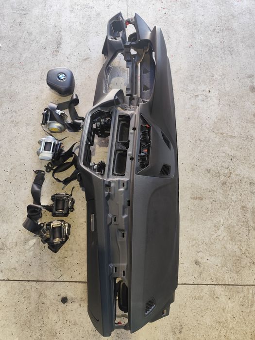 Kit airbag BMW G30 G31. Planșa bord BMW seria 5 G30 volan,pasager