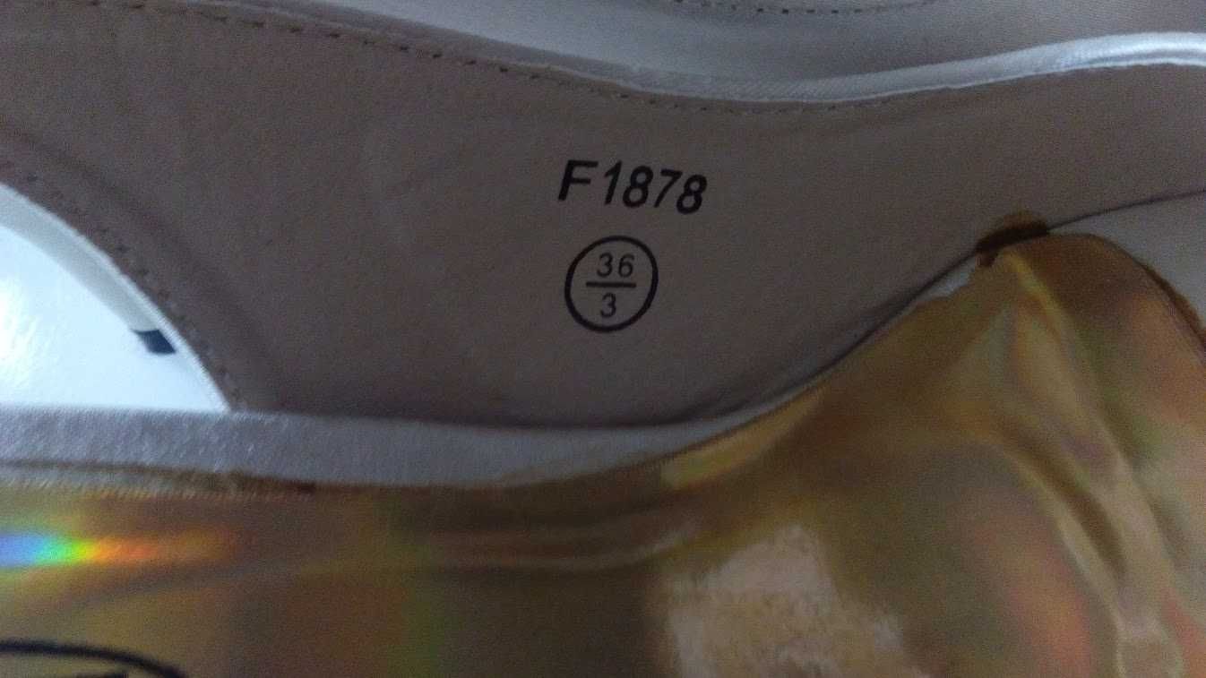 Официални обувки номер 36