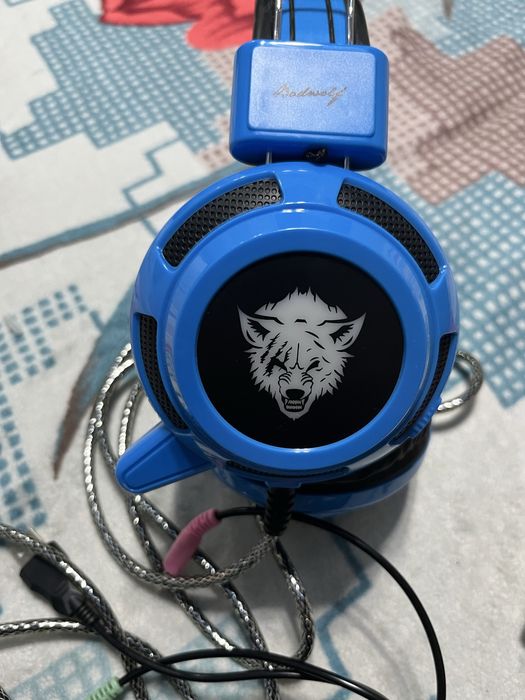 Продам наушники для компьютера