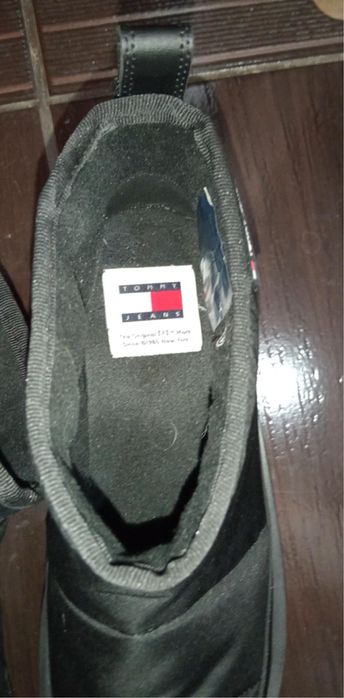 Ghete Tommy Jeans noi fara eticheta