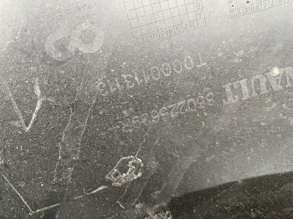 Bara spate Renault Clio 4 hatcback cu gauri senzori parcare