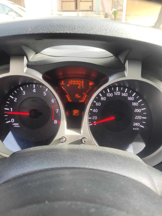 Nisan Juke автомат