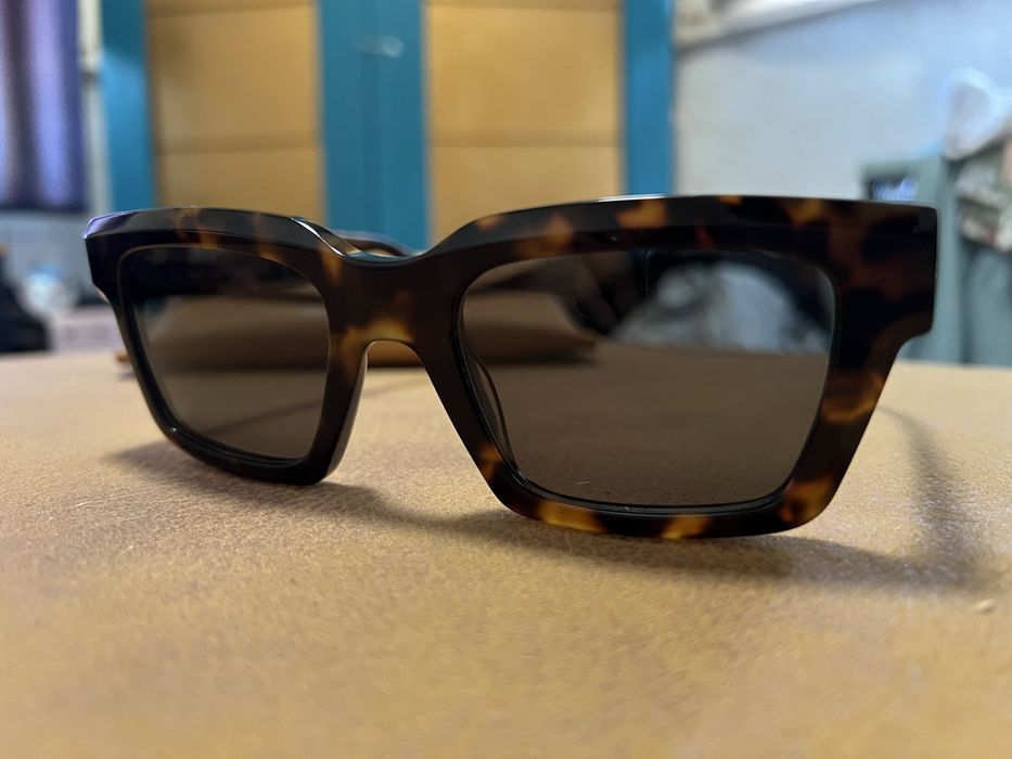 Слънчеви очила GIGI Studios нови