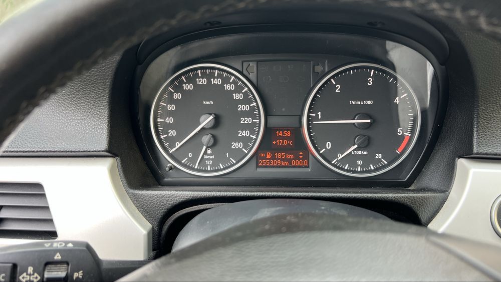Bmw Seria 3 E91 Facelift 2.0 diesel manual