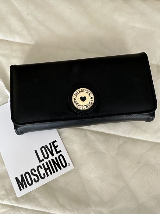 Портмоне Love Moschino!