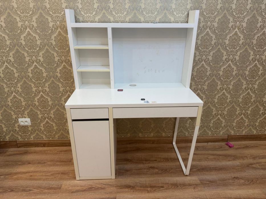 Продам шкаф комод, тумбы