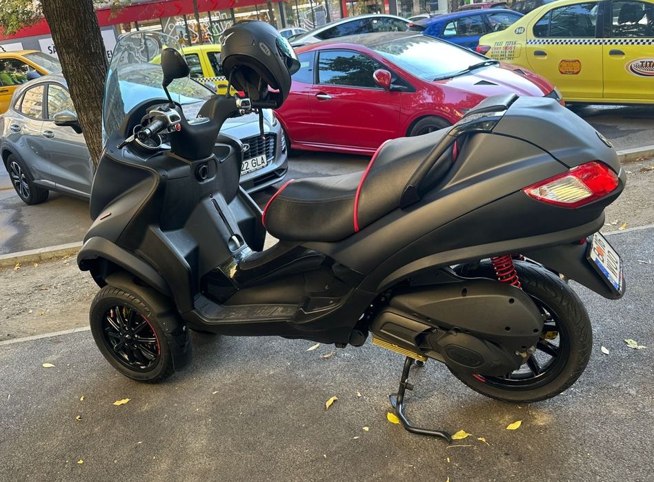 Piaggio mp3 300 Evolution