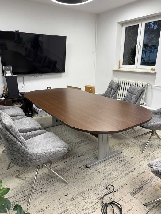 Заседателна маса