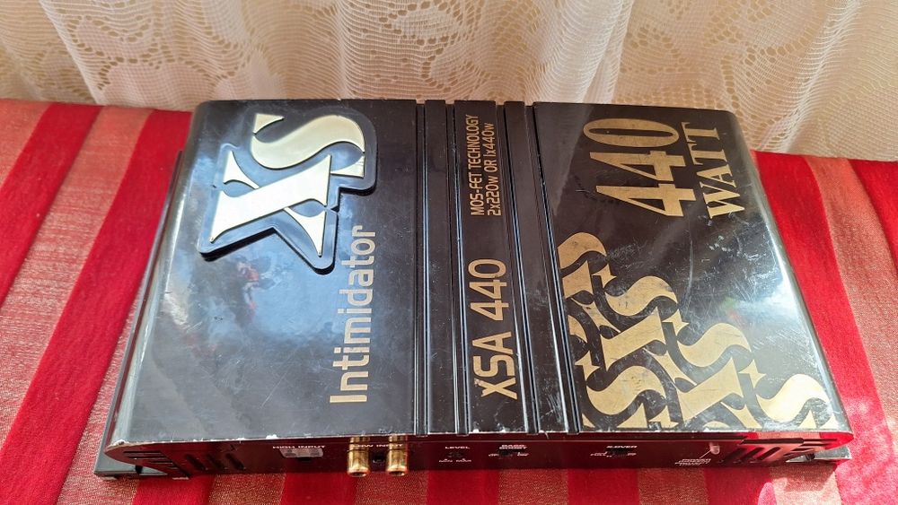 Amplificator XS XSA 440 Intimidator  +subwoofer Rockford fosgate +cabl