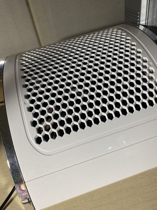 пылесос для маникюра продам в хорошем состоянии