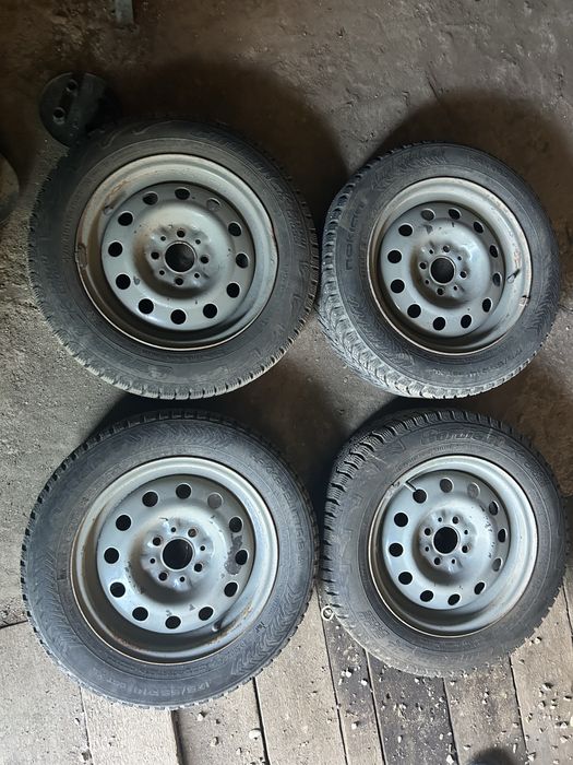 Продам зимние колеса на ваз