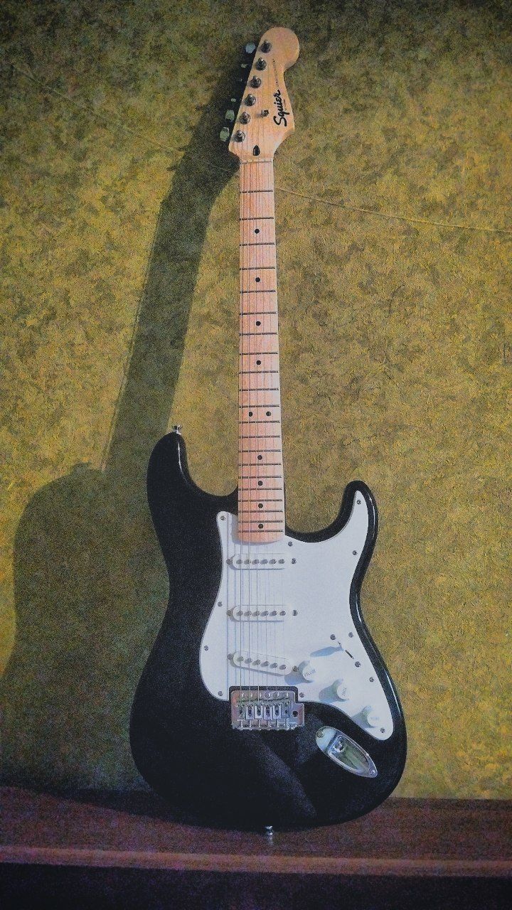 Электрогитара, Гитара Squier Stratocaster