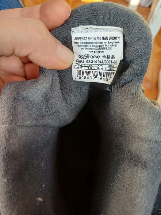 Cizme Quechua mărime 44purtate odată