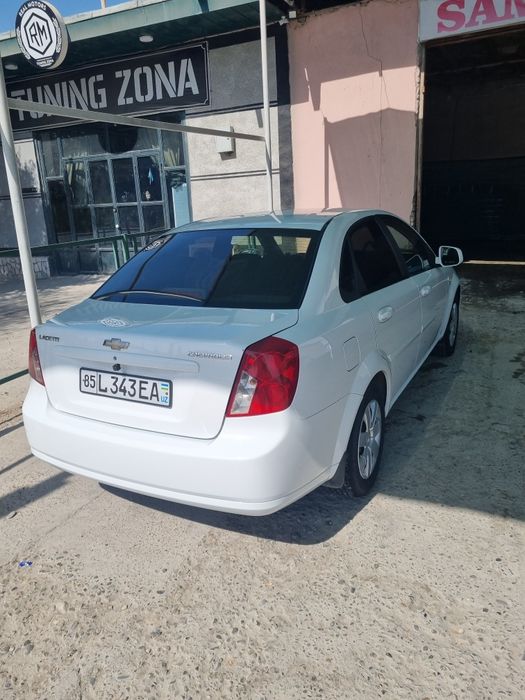 Gentra 2015 sotiladi