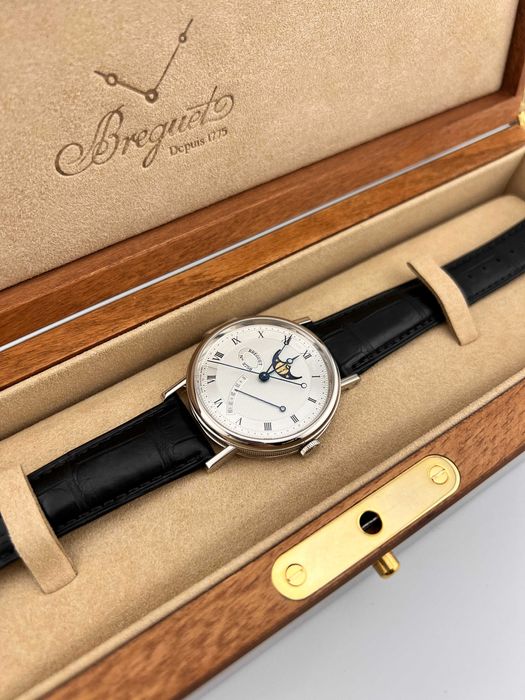 Наручные часы Breguet Classique