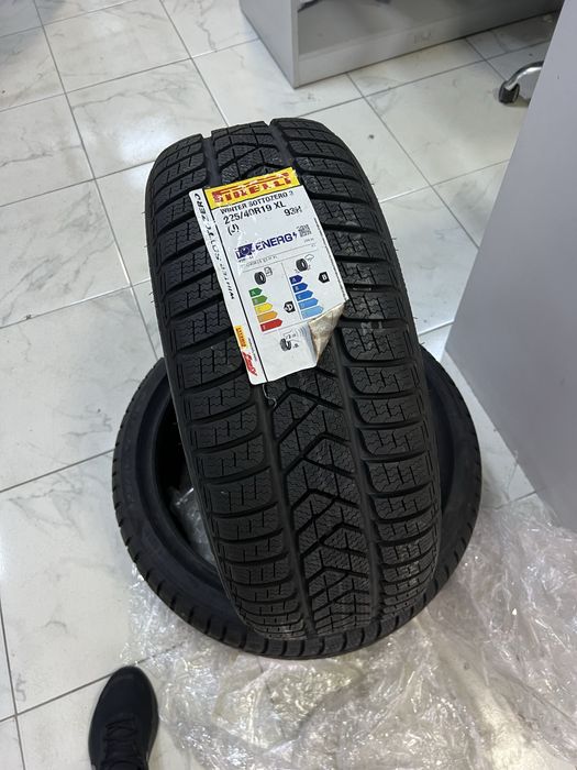 Pirelli Sotto Zero 3 225/40/19