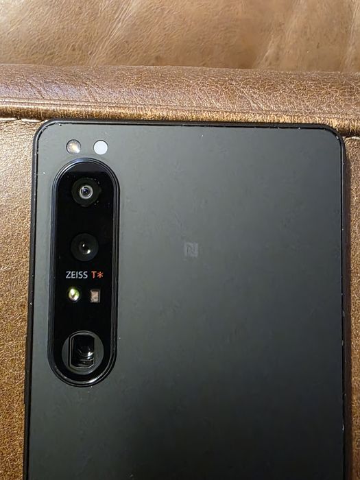 Sony Xperia 1 IV
