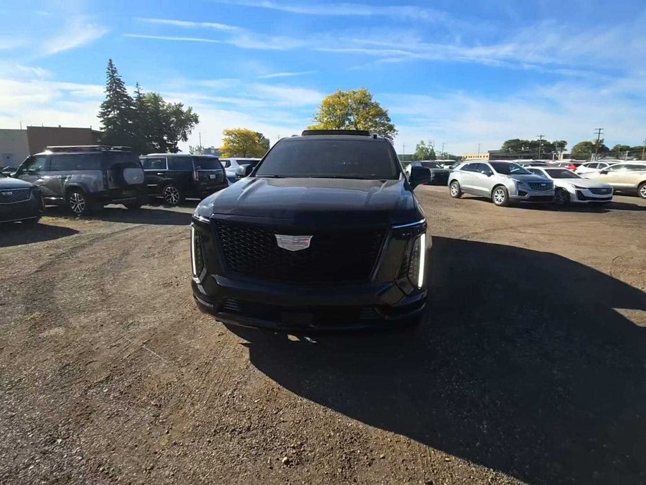 2025 Cadillac Escalade Sport