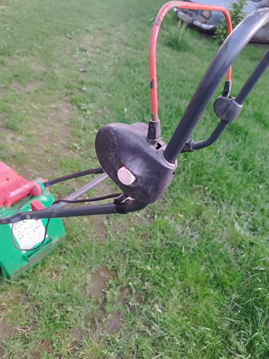 Mașină electrică de tuns iarba BRILL 32 ES