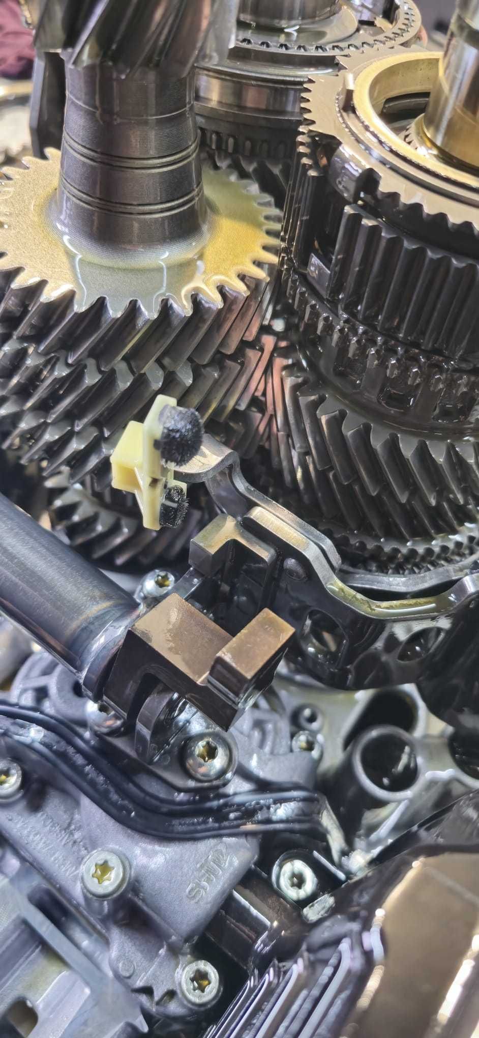 Reparatii cutii de viteze automate Powershift Ford / Renault / Peugeot