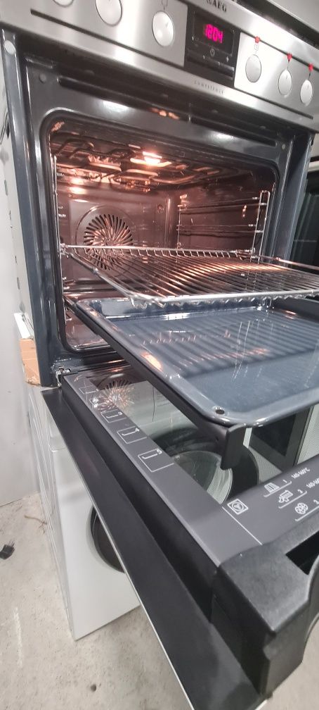 Мултифункционална фурна за вграждане 74л - AEG EE3003011M