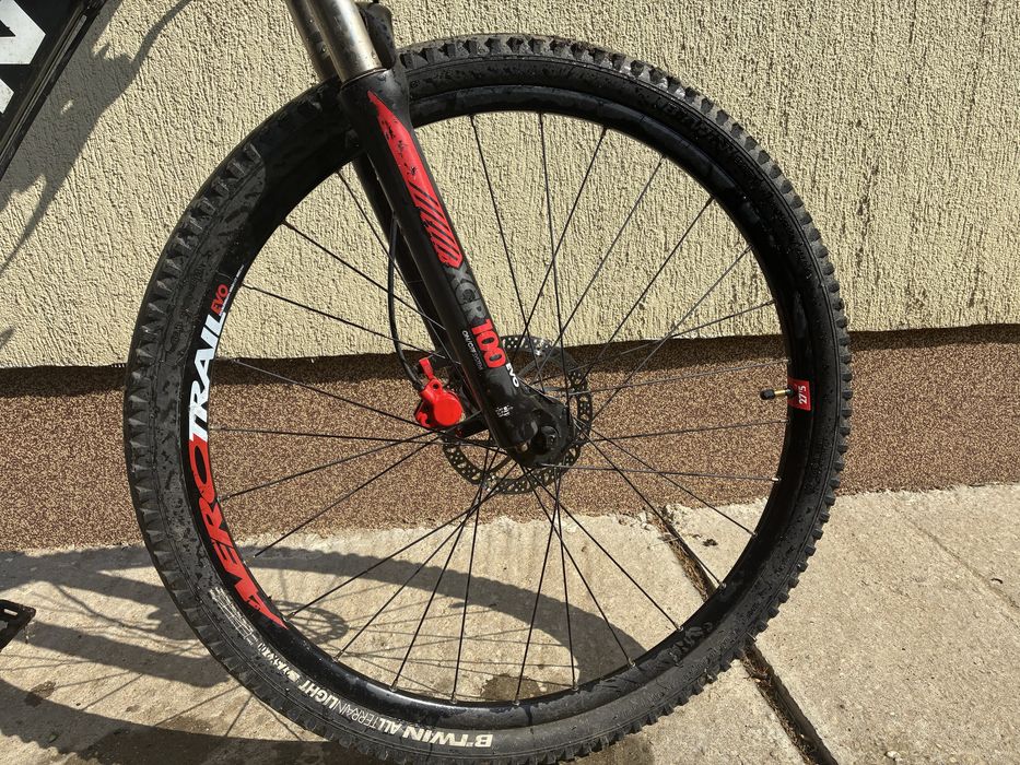 Bicicleta B-twin Rockrider st540