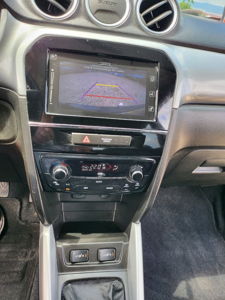 Suzuki Vitara-1,6 DDIS-Navi- Camera-Euro6
