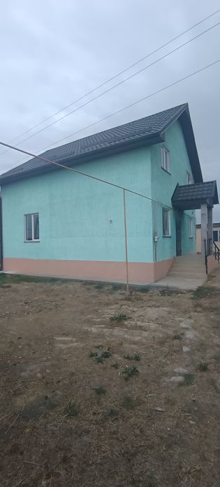 Сдается дом в центре п.Елтай