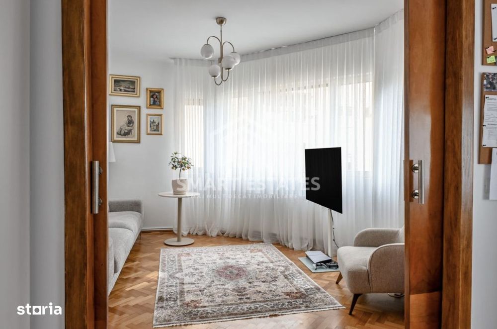 Apartament superb - complet renovat premium - Pta Romana - ideal inves