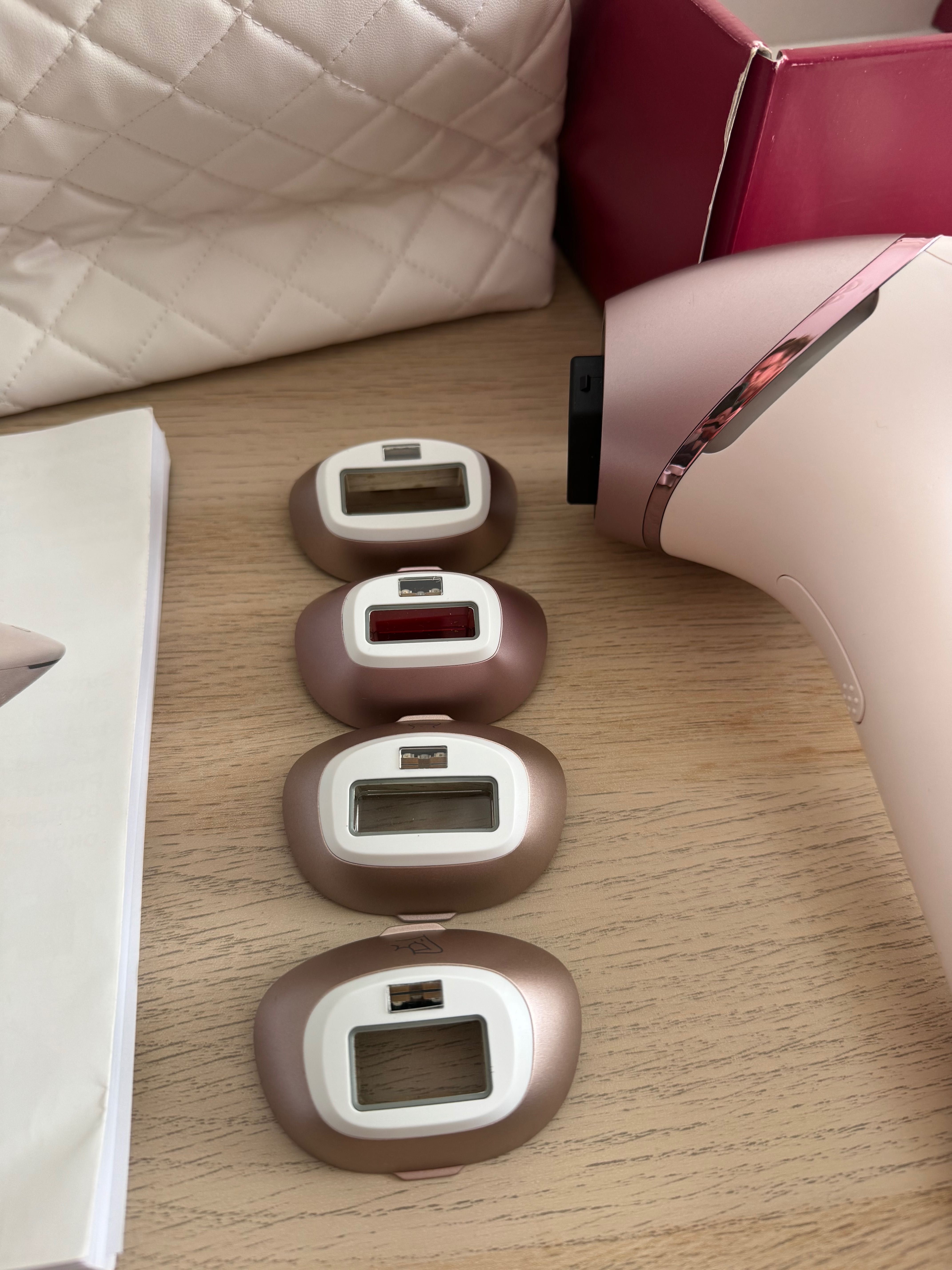 Philips Lumea IPL 9000, Series BRI958 - Nou, cu 4 capete