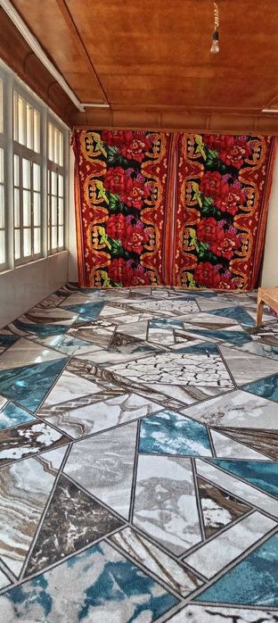 Parkent tumanida Hovli sotiladi