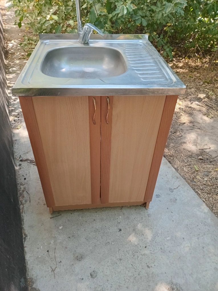 Продаётся 7тыс почти даром