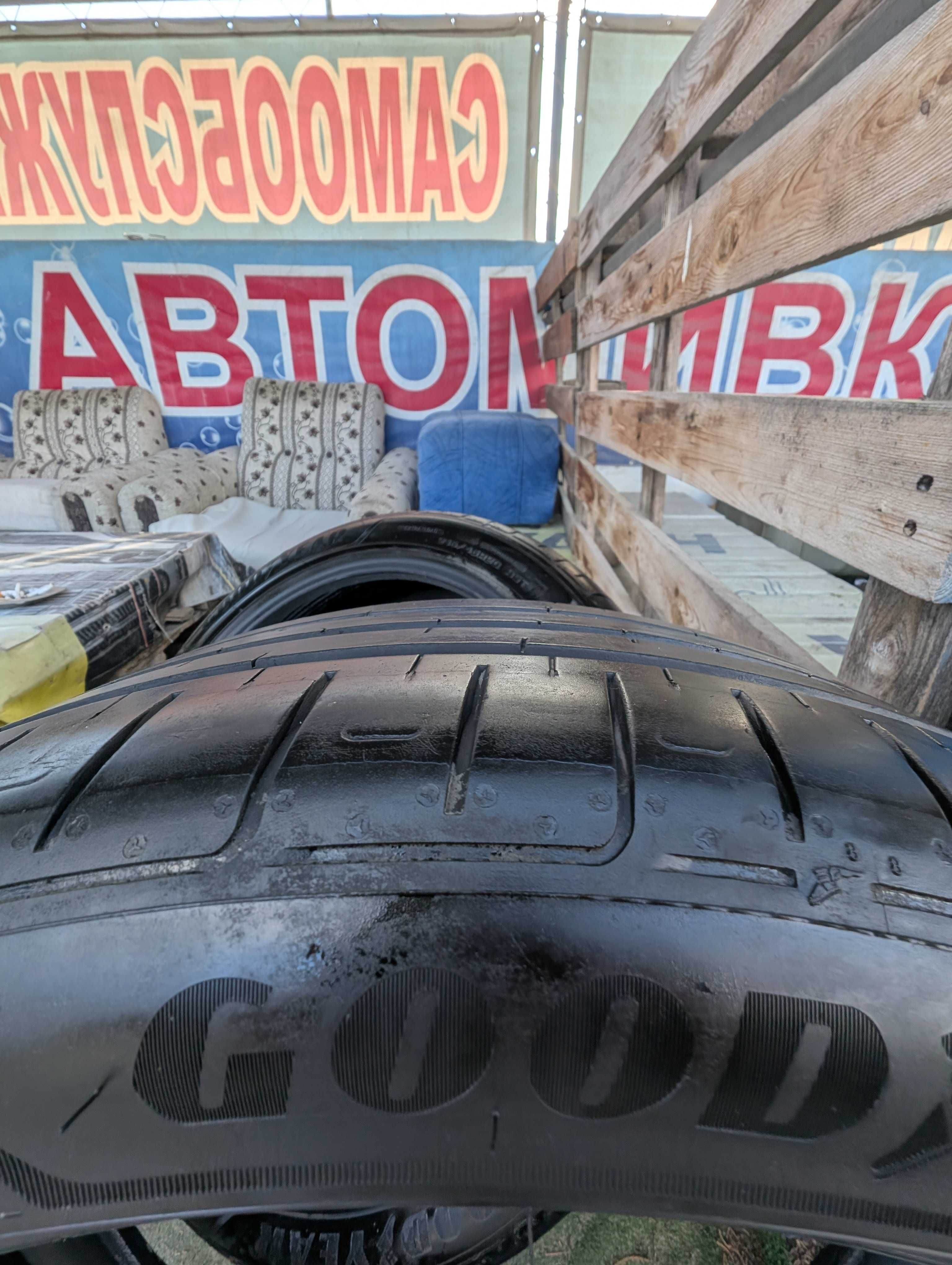 Летни гуми 215/45 R20 Goodyear EfficientGrip Performance XL за VW ID.3