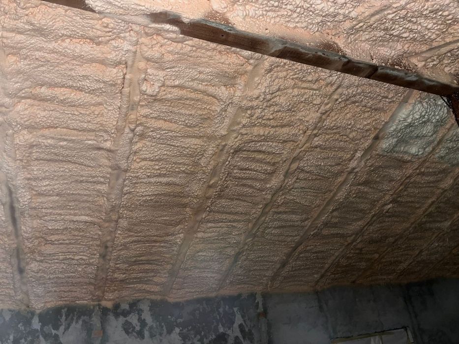 Izolații cu spuma poliuretanica