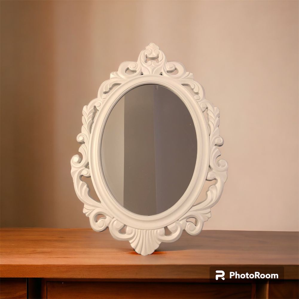Oglinda ovala cu rama alba din material lemnos pt mireasa dim 40x60 cm