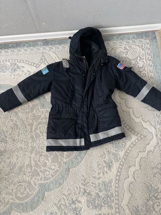 Тшо куртка сатылады RU-44. Размер 158-170HT(s)